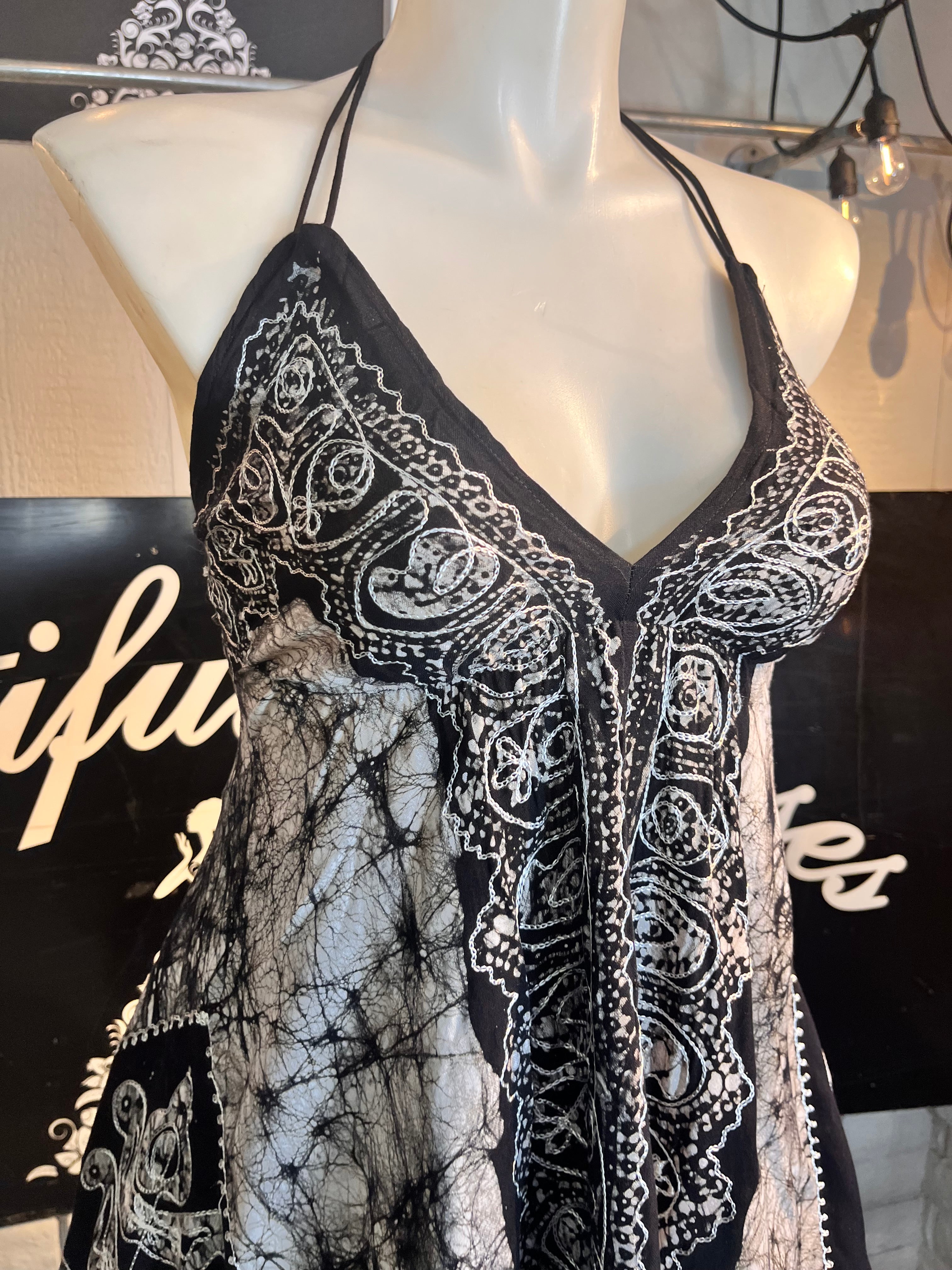 Black & White Marble Batik Vacation  Dress C1
