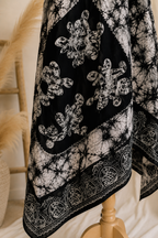 Black & White Marble Batik Vacation Dress C1
