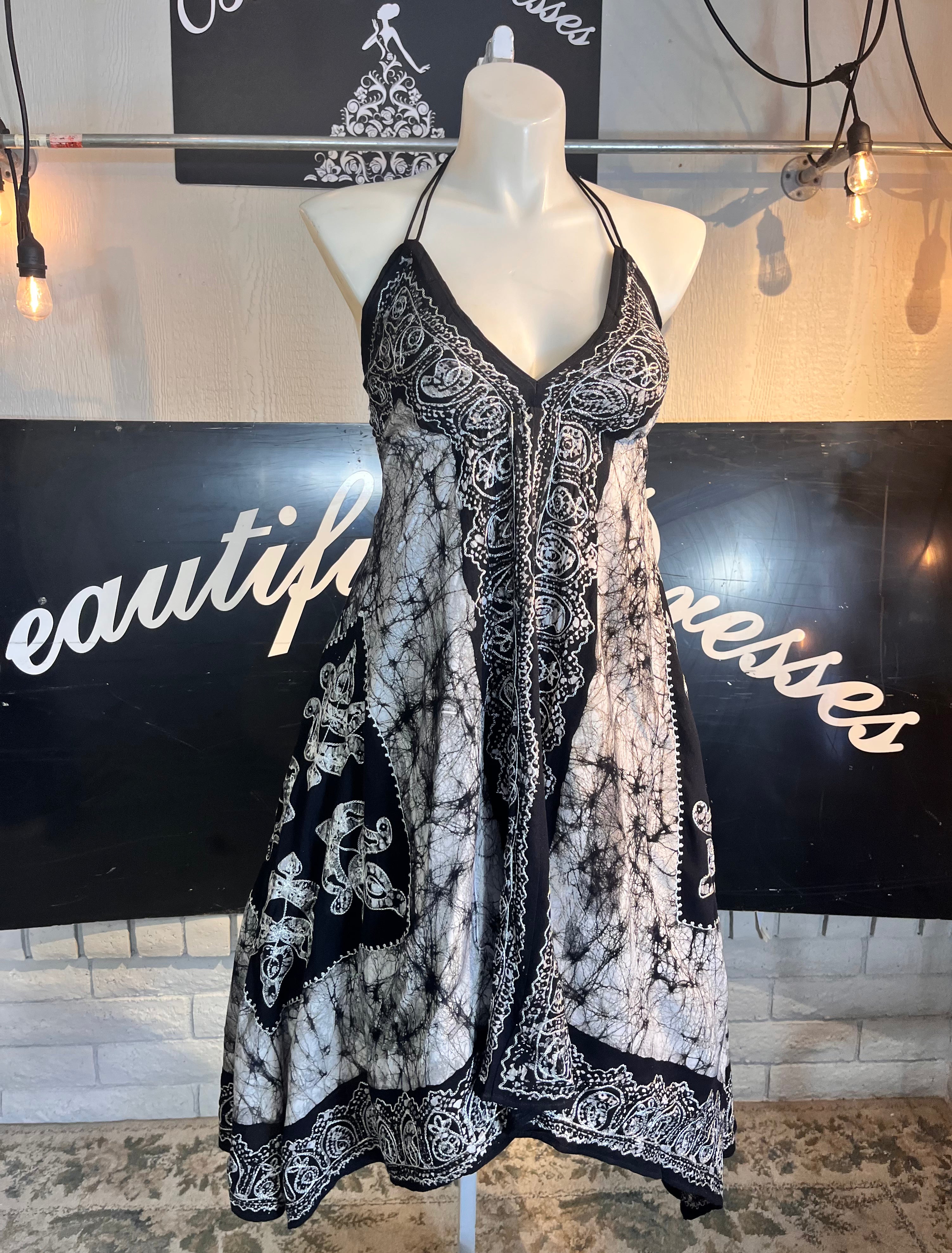 Black & White Marble Batik Vacation  Dress C1
